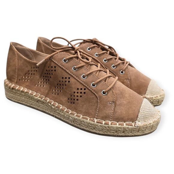 Journee Collection Shoes - JOURNEE COLLECTION Womens Size 10 0.5" Platform Razili Wedge Sneakers Boho